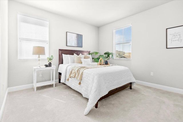 230 Steven Bridges Ln, Tracy, CA 95377