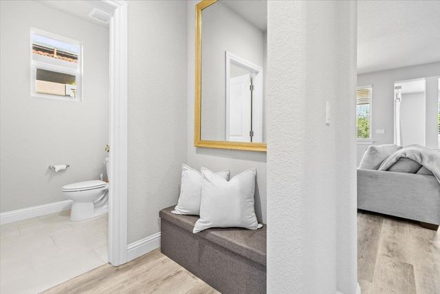 230 Steven Bridges Ln, Tracy, CA 95377