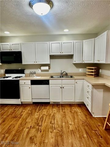 4212 Castle Ridge, Copley, OH 44321