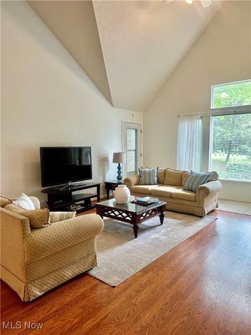 4212 Castle Ridge, Copley, OH 44321