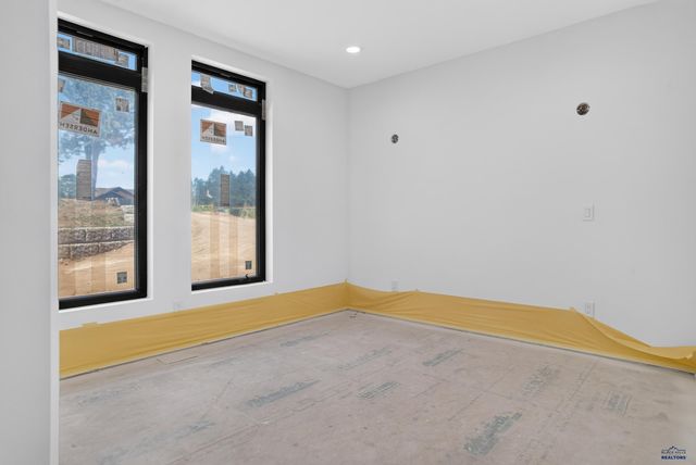 13484 FRONTIER LOOP, Piedmont, SD 57769