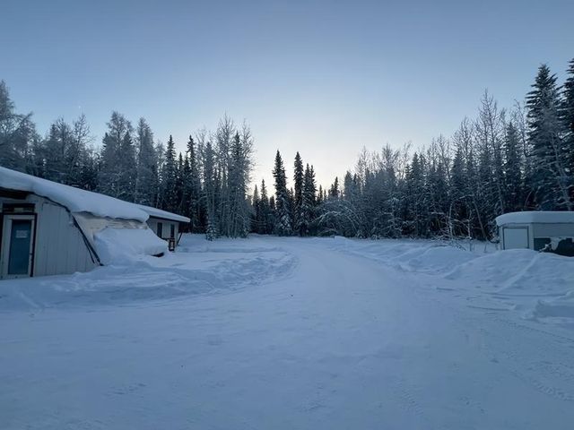 2540 HONEYBEE LANE, North Pole, AK 99705