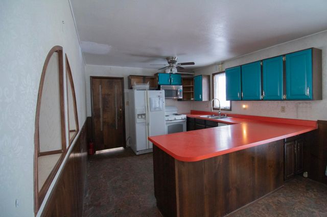 2540 HONEYBEE LANE, North Pole, AK 99705