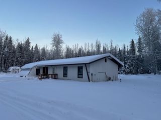 2540 HONEYBEE LANE, North Pole, AK 99705