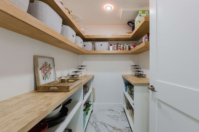 317 Broadway, Hanover, MA 02339
