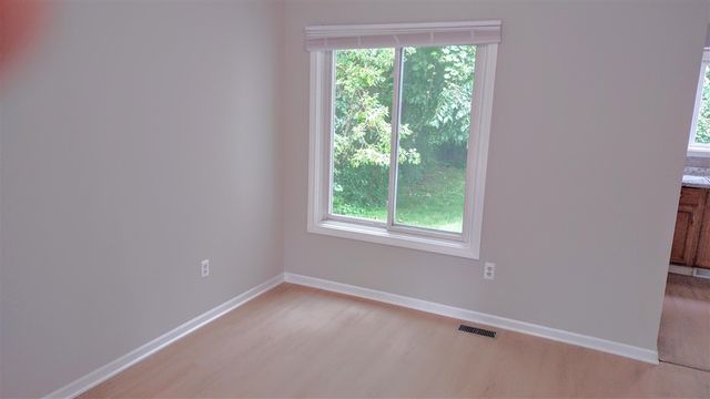 7023 Foxcreek Drive, Canton, MI 48187