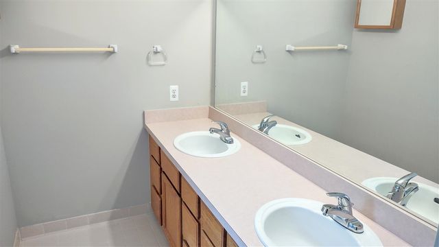 7023 Foxcreek Drive, Canton, MI 48187