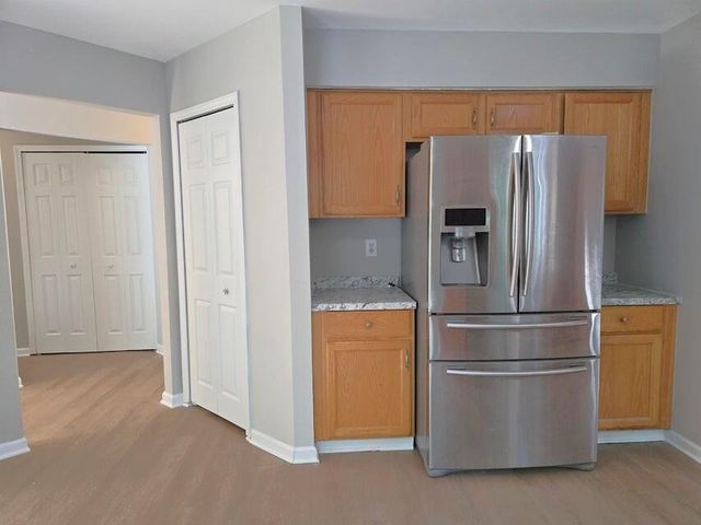 7023 Foxcreek Drive, Canton, MI 48187