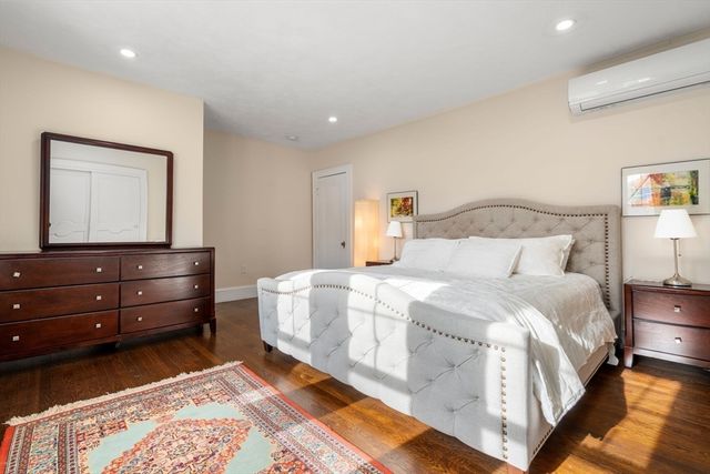 17 Ireland Rd, Newton, MA 02459