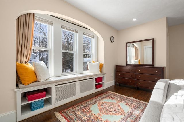 17 Ireland Rd, Newton, MA 02459