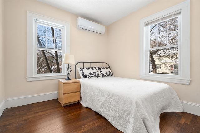 17 Ireland Rd, Newton, MA 02459