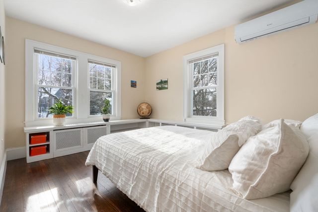 17 Ireland Rd, Newton, MA 02459