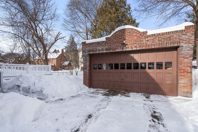 17 Ireland Rd, Newton, MA 02459