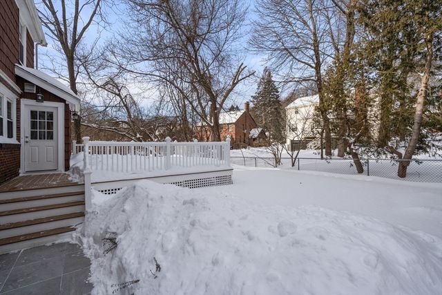 17 Ireland Rd, Newton, MA 02459