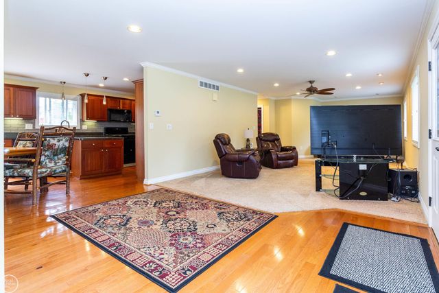 39745 Sylvia Street, Harrison Twp, MI 48045