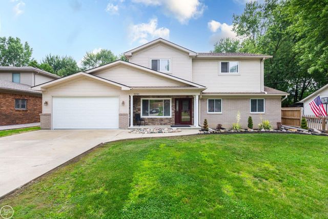 39745 Sylvia Street, Harrison Twp, MI 48045