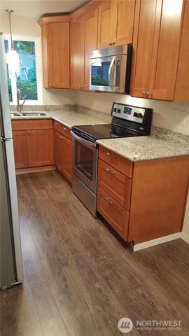 1461 Rainier Court, Fircrest, WA 98466