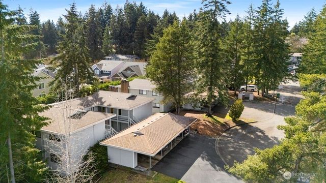 1461 Rainier Court, Fircrest, WA 98466