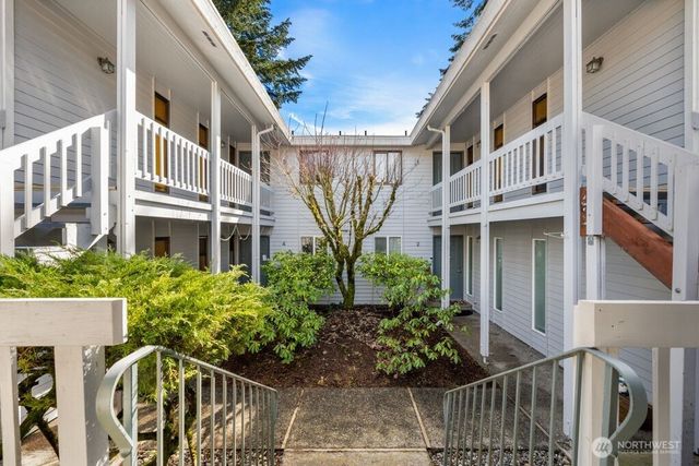1461 Rainier Court, Fircrest, WA 98466