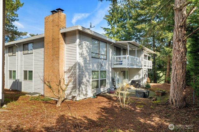 1461 Rainier Court, Fircrest, WA 98466