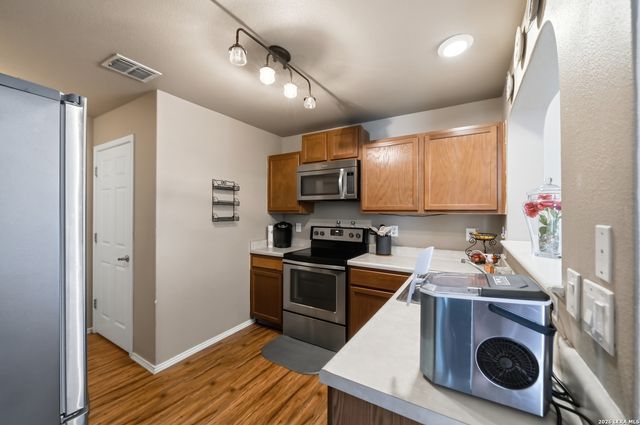6907 MALIBU CV, Converse, TX 78109