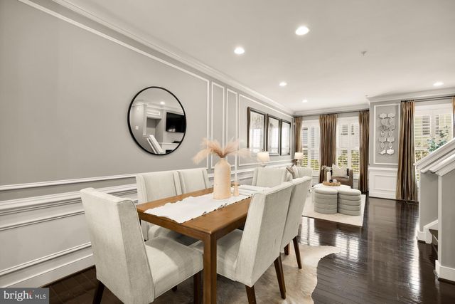 914 4TH ST SE, Washington, DC 20003