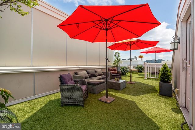 914 4TH ST SE, Washington, DC 20003