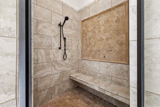 1701 Kruse Loop, Alexander, AR 72002