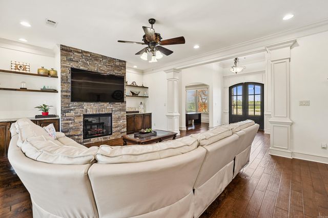 1701 Kruse Loop, Alexander, AR 72002