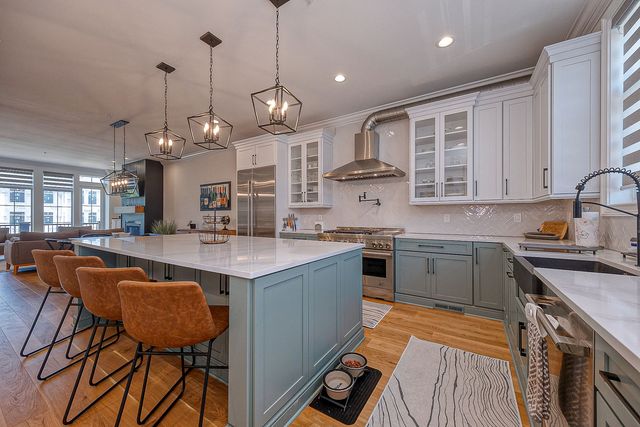 52 1st STREET, Oakmont, PA 15139