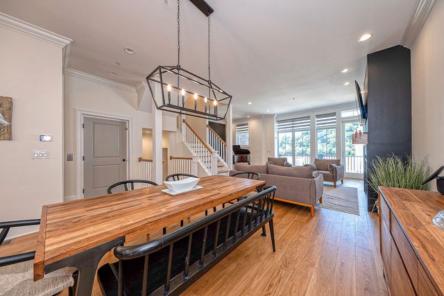 52 1st STREET, Oakmont, PA 15139