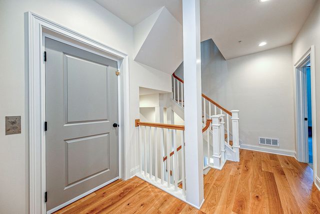 52 1st STREET, Oakmont, PA 15139