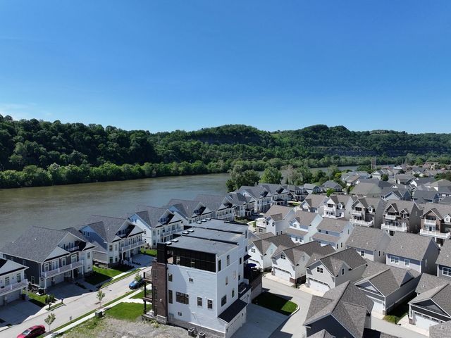 52 1st STREET, Oakmont, PA 15139