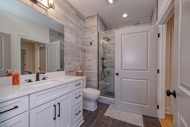 52 1st STREET, Oakmont, PA 15139