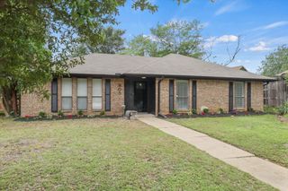 905 Timber Valley Circle, Flower Mound, TX 75028