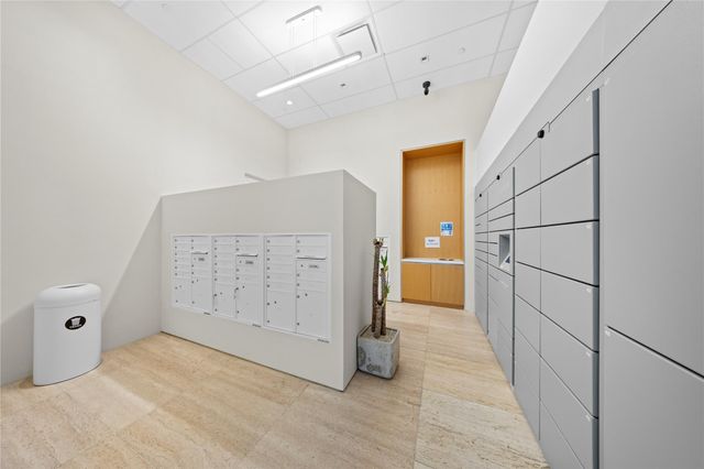 313 W 17th ST 2101, Austin, TX 78701