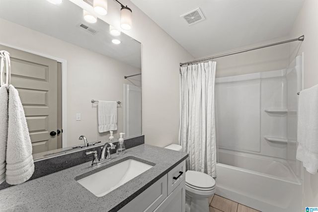 1135 OAK BOULEVARD, Moody, AL 35004