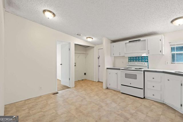 79 Hennon Drive NW, Rome, GA 30165