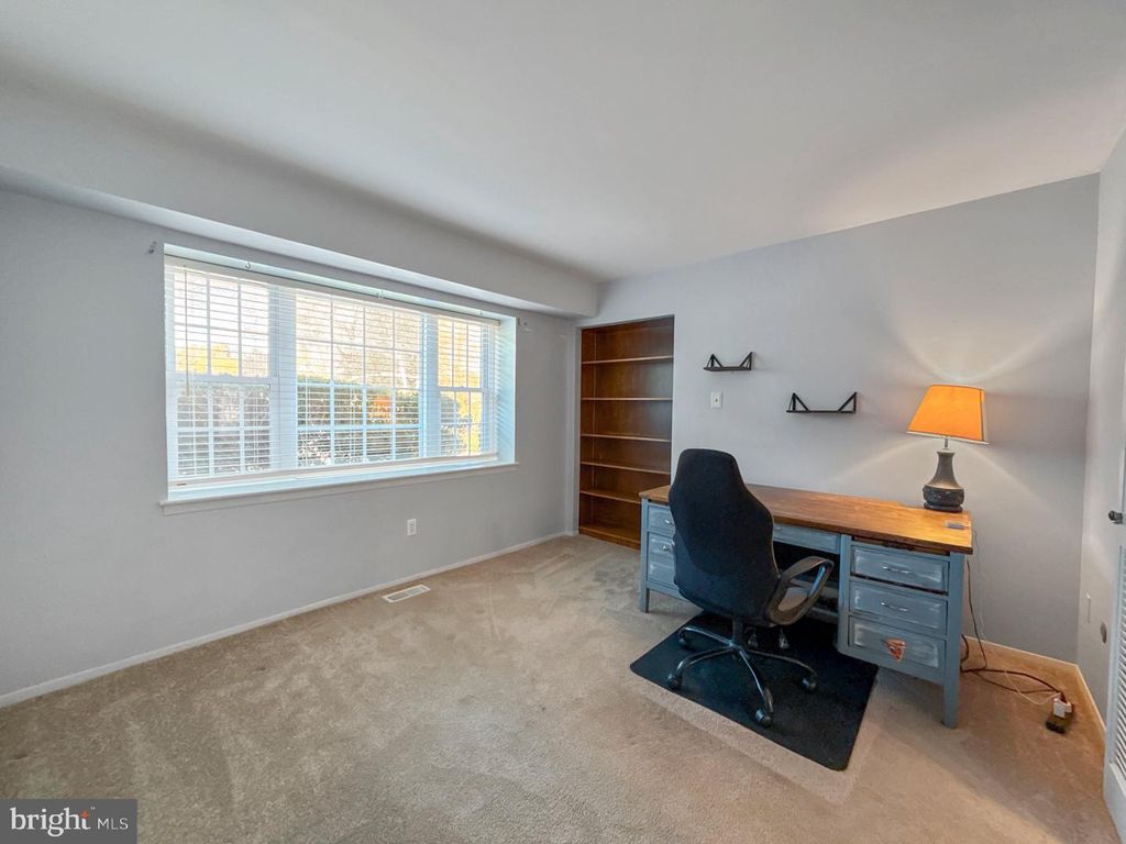 3913 YORK LN, Bowie, MD 20715