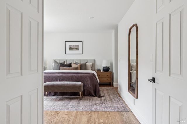 320 Montford Ave, Mill Valley, CA 94941