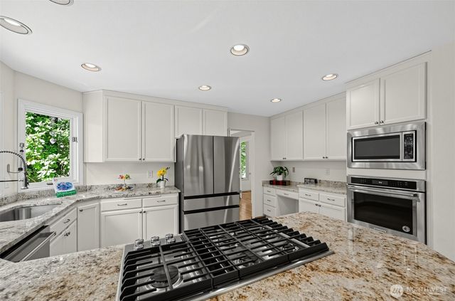 17909 163rd Avenue NE, Woodinville, WA 98072