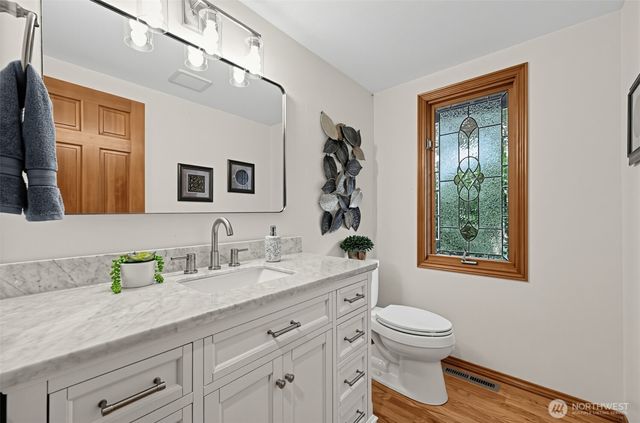 17909 163rd Avenue NE, Woodinville, WA 98072