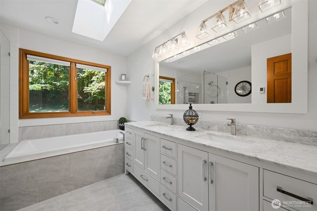 17909 163rd Avenue NE, Woodinville, WA 98072