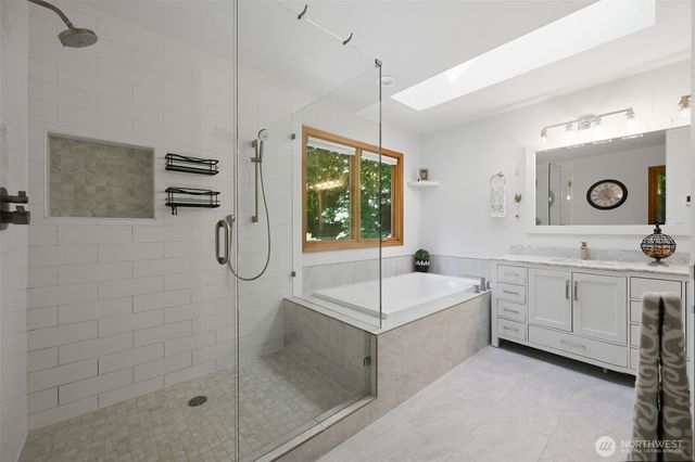 17909 163rd Avenue NE, Woodinville, WA 98072