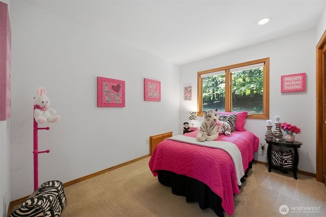 17909 163rd Avenue NE, Woodinville, WA 98072