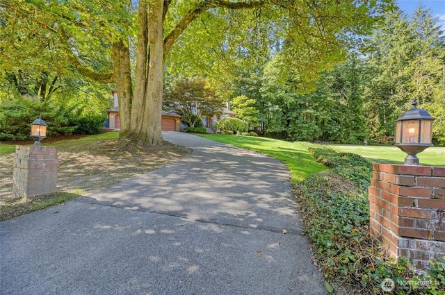 17909 163rd Avenue NE, Woodinville, WA 98072