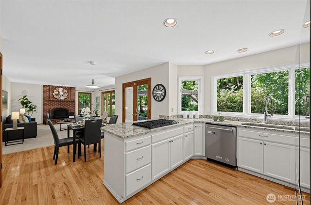 17909 163rd Avenue NE, Woodinville, WA 98072