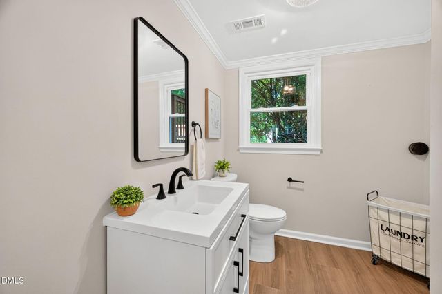 906 Griffis Street, Cary, NC 27511