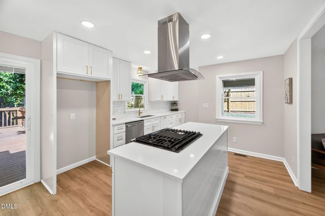 906 Griffis Street, Cary, NC 27511