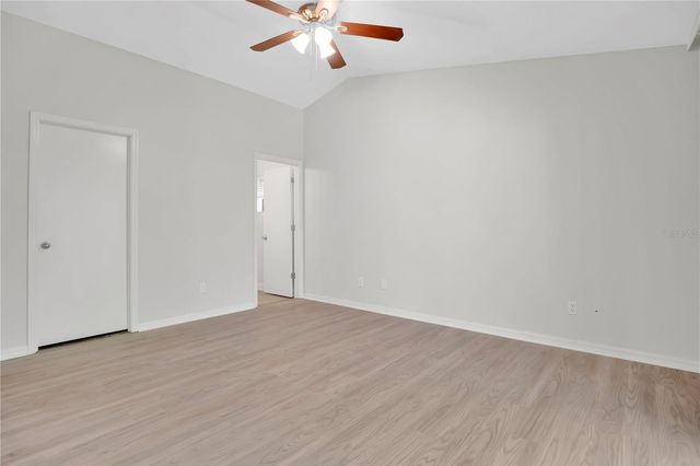 1050 DISHMAN LOOP, Oviedo, FL 32765